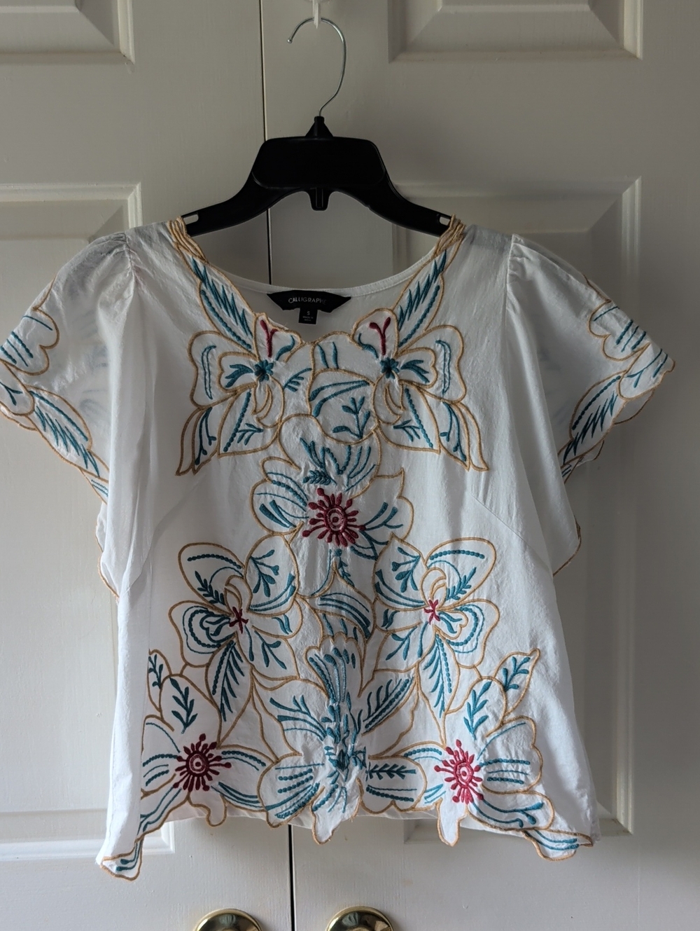 Calligraphie White Embroidered Floral Tunic with Teal & Red Accents Size S